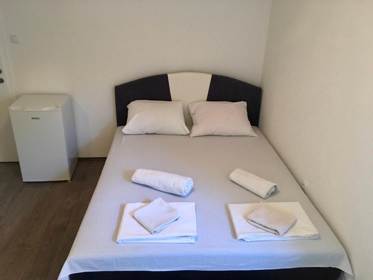 Rooms M2 Требинє Екстер'єр фото